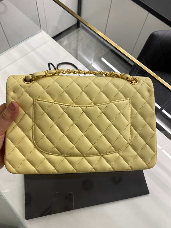 シャネルバッグレプリカ内部構造